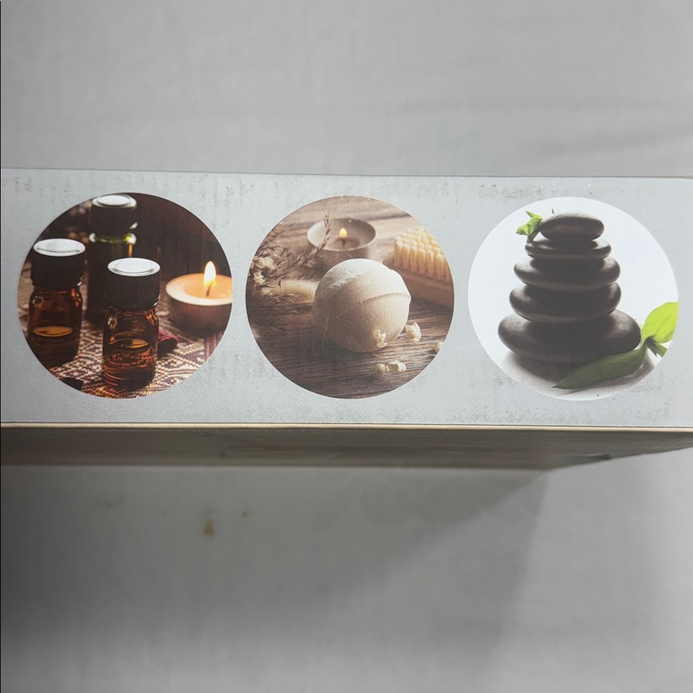 NIB Mud Puddle Home Spa book & kit. - Picture 4 of 5